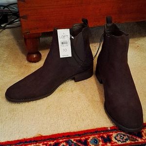 Loft outlet size 10 brown suede ankle boots